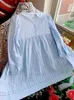赤ちゃんの女の子スコッキングドレス子供たちの調和のスモッキングのデス幼児ピーターパン首輪ブルコットンフロック幼児ヴィンテージvestidos 210615