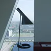 Lampada da tavolo nera minimalista moderna Apparecchi di illuminazione per hotel a pavimento per soggiorno