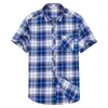 Checkered shirts for men Summer short sleeved leisure slim fit Plaid Shirt square collar soft causal male tops with front pocket 220222