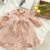 Primavera llegada niñas moda floral vestido niños algodón 2 piezas conjuntos vestido + chaleco velo niña ropa 210528