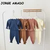 Primavera Bebê Pijama Knitting Waftle Manga Longa Algodão Homewear Menina Menino Oufits Roupas E2419 210610