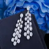 Elegante waterdruppeltjes witte kubieke zirkonia dangle drop kroonluchter lange pageant bruids bruiloft oorbellen sieraden CZ889 210714