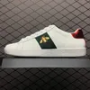 Herr Dam Sneaker Fritidsskor Toppkvalitet Snake Chaussures Läder Sneakers Ace Bee Broderi Ränder Sko Promenad Sportträningsskor Tiger storlek 35-48 us5-us14