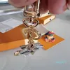 Projektant Brelok Moda Kiesy Wisiorek Łańcuch Łańcuch Charm Torba Keyring Ticket Gifts Akcesoria