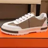 Designer Spring and Summer Casual Shoes Fashion Trend Outdoor Mens Sports Bekväma läder Högkvalitativ platta skoess Deodorant slitstödstorlek 38-44