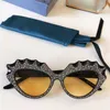 22SS Official Latest Womens Sunglasses 0781S Black Fashion Personality Cat Eye Frame with Sier Diamonds Shopping Party Glasses UV400 Designer Top Quality