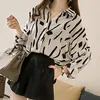 Chiffon Blus för kvinnor kläder koreanska saker skjortor dam vackra blusar toppar med lång ärm