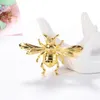 5.5 * 3.5cm Gold Bee Brosch Kvinnor Insect Broscher kostym lapel pin mode smycken tillbehör till presentfest