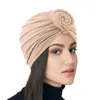 Yeni Müslüman Üst Düğümlü Şapka Türban Ile İpeksi Saten Linning Hijab Başörtüsü Headwrap Bayanlar Kemo Kap Hindistan Şapka Saç Aksesuarları