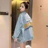 2021年秋の新しい刺繍入りデニムジャケットの女性のフード付き緩い韓国語バージョンのBFミッドリングオールマッチ衣服ガウントレンド