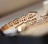 2022 Qualité de luxe Classic Classic Diamonds Style Style Snake Bracelet avec Diamond Opened Designer Bijoux Bijoux pour Dame célèbre fête de mariage a une boîte PS4898