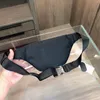 Mężczyźni Kobiety Bumbag Talii Torby Pas Moda Crossbody Projektant Torba Czarny Nylon i Prawdziwa Skóra Casual Cross Ciało Dżentelmen FannyPack Luksusowe torby w klatce piersiowej