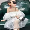 Zomer casual baby meisjes solide patroon off-schouder mouwloze mesh fairy jurk katoen kinderen peuter sundress super mooi lt