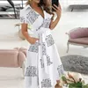 Bureau Lady Élégant Summer Robe sans manches Femmes Casual Turn-Down Col Ceinture Robe Sexy Col V Slim Solide Longue Robe de soirée XXL X0521