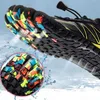 Легкие аква-обувь для мужчин быстрые сухие плавательные воды обувь женщин вверх по течению носки обувь на улице морских пляжных кроссовки Унисекс Y0714