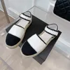 2022design sandals Women Spring Summer Knitted Fabric Flats Mixed Colors fashion leisure Shoess Metal Decoration Weaves Vintage