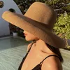HT2303 2019 New Summer Sun Chapeaux Dames Solide Plaine Élégant Large Bord Chapeau Femme Ronde Top Panama Floppy Straw Beach Hat Femmes Y200271d