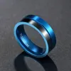 Anello da uomo in titanio moda blu e nero da 7 mm Fedi nuziali lucide Anelli di fidanzamento Regali di Natale Bague Homme