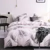 ropa de cama gris moderna