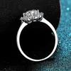 Anziw 925 Sterling Silver Moissanite Diamond 1.0ct Exquisite Halo Engagement Ring för Kvinnor Smycken Gåvor