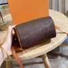 Wallets Tote Shoulder Barrel-shaped Crossbody Clutch Bag Cylindrical Totes Pillow Wallet Purse Handbags Purses Backpack Women Luxu321F