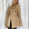 Bureau Mesdames Femmes Nouveau 2021 Mode Couleur Solide Blazer Manteau Vintage Poches à manches longues Casquettes Vêtements d'extérieur Chic Tops X0721