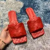 Femmes rhombique tissage talon plat pantoufles Italie Bott marque socialite pantoufle curseurs en cuir véritable sandales en cuir de veau Luxurys Designers chaussures de qualité supérieure