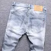 Koreanska stil mode män jeans retro ljusblå elastiska slim rippade streetwear broderi designer casual denim byxor