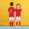 Barn Ungdom Fotboll Jerseys Uniforms Sportkläder Barn Blank Fotbollsuppsättningar Andningsbara Pojkar och Tjejer Training Shorts Ställer Sommardrag för barn