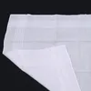 Nouveau 12 PCS Hommes Femmes 100% Coton Garnkerchiefs Soft Washable White Mandkerchiefs Hand Tail 201009