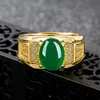 Vintage Moda Green Jade Emerald Gemstones Diamenty Pierścienie Dla Mężczyzn Złoto Tone Biżuteria Bague Bijoux Akcesoria Turcja Dubaj