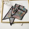 Écharpes 2022 Silk Silk Fashion Dessin animé Géométrique Design Ruban Multi-usage Bandeau Courroie pour femmes