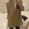 女性のジャケット2022秋の韓国のファッションコート女性長袖二重層斜めボタンルースオフィスレディスーツジャケットエレガントなアウター