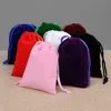 Sac en flanelle pour emballage de bijoux, emballage cadeau personnalisé pour casque de téléphone portable, sacs de couleur unie à cordon de serrage 8x10cm