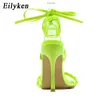 Eiluken Letnia Moda Fluorescencyjny Zielony Kostki Krzyż Pasek Kobiety Sandały Sexy Lace-Up Square Toe Kobiece Wysokie Obcasy Buty Party Y0721