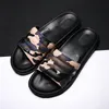 Tofflor Mäns Fashion Beach Sandaler Non-Slip Home Flip Flops Sommar Inomhus och Utomhus Mens Slide Män