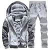 Dikke winter Sportswear Tracksuits Sets Heren Hooded Zipper Jacket Pants Track Suits Male patchwork Fleece 2 stuks Sets 4xl 201128