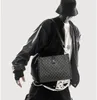 Lyxdesigners väskor män messenger handväskor mode av hög kvalitet handväska kvinnor plånböcker hobo pursar berömda designer cross body totes för flickor pojkar