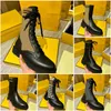 2020 النساء الأحذية محبوك تمتد مارتن الأحذية الأسود جلد الفارس قصيرة الأحذية تصميم الجلود عارضة الأحذية size35 40 a2