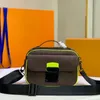 Универсальная сумка-мессенджер Дизайнерская сумка-кошелек Мужская вечеринка Спортивный рюкзак Кожаные сумки на ремне Цветочный кошелек высшего качества