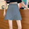mini-saias bonitas das meninas
