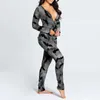 Sexy Vrouwen Pyjama Set Halloween Print Knoop-Down Front Functional Knoopt Flap Volwassenen Jumpsuit Open Butt Pyjama's Desjammer 211228