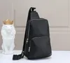 Hoogwaardige mode nieuwsty lederen sling tas heren schouder klassieke ontwerpers kruis body borst tassen sportieve reispakketten buiten wal294p