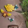 Party Favor Realistic Bee And Honeycomb Ornaments Colorful Metal Wall Art Decoration For Home Living Room Garden B88