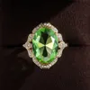 Bright Green Stone Women Rings for Wedding Evening Party Elegant Bridal Finger Ring Gorgeous Cz Gold Color Trendy Jewelry284M