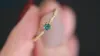 925 Sterling Silver Fashion Tail Pierścień Kobiety Patrzenie 14K złota prosta design Inkrustowany szmaragdów Akcesoria biżuterii ślubne 2132885