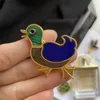 Pins Brooches Cute Duck For Women Fashion Gold Color With Natural Green And Royal Blue Stone Coat Lady'd Gift Brooch Jewelry Roya22