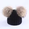 Шапочки мать дети теплые зимние шапки реальные меховые POM Beanie шерсть вязаная шляпа для мальчиков для мальчиков для мальчиков для мальчиков для девочек для мальчиков Помпом енота шарики CAP BONNET1