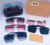 2021 Luxur Top Qualität Klassische Quadratische Sonnenbrille Designer Marke Mode Damen Sonnenbrille Brillen Metall Glaslinsen mit Box 9065