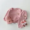 Moda criança bebê meninos menina outono roupas conjuntos de bebê menina conjunto crianças esportes urso moletom calças 2pcs ternos roupas 220307